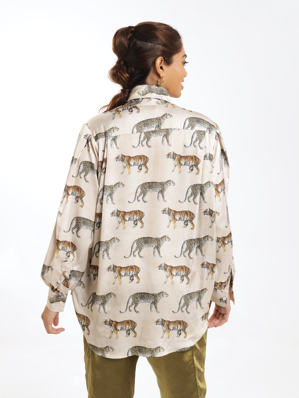 OS Boyfriend Top / Leopard Convoy