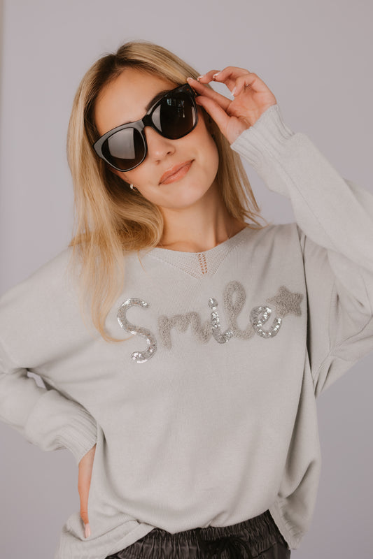 Smile Embroidered Knit - Dove grey