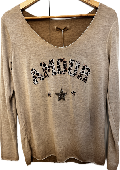 Amour Leo Star Knit