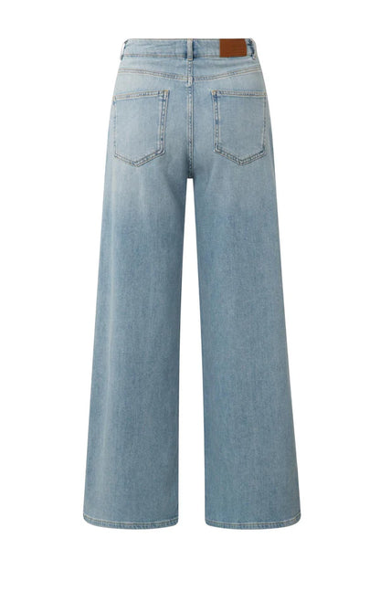 Denim with wide legs